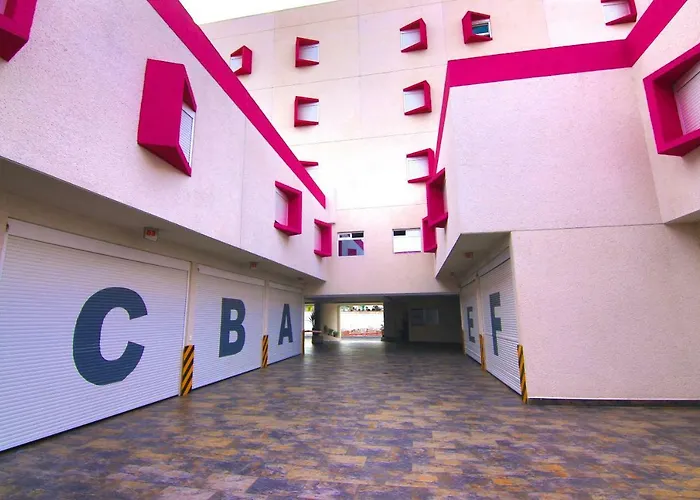 Abcentral Hotel *
